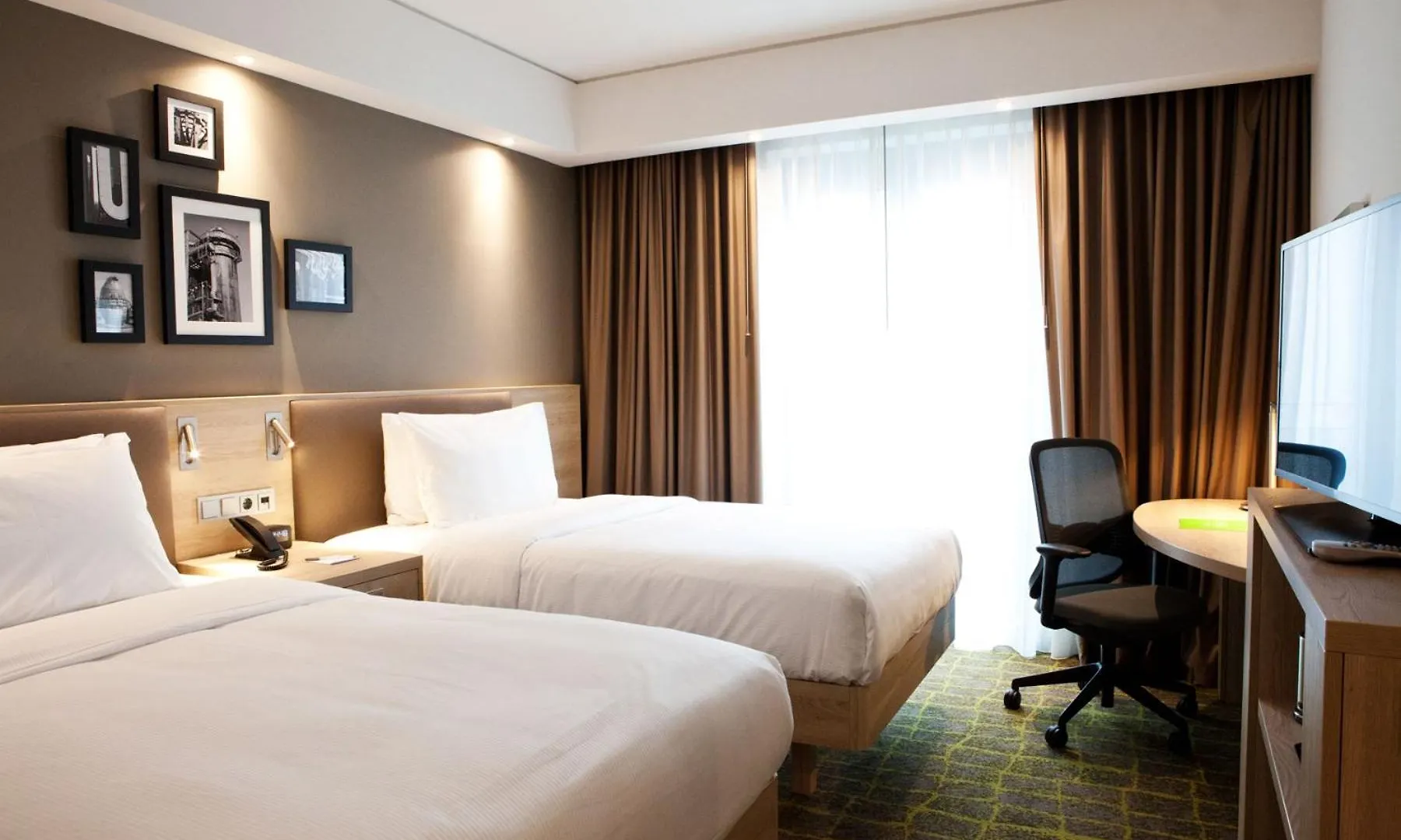 Hampton By Hilton Dortmund Phoenix See