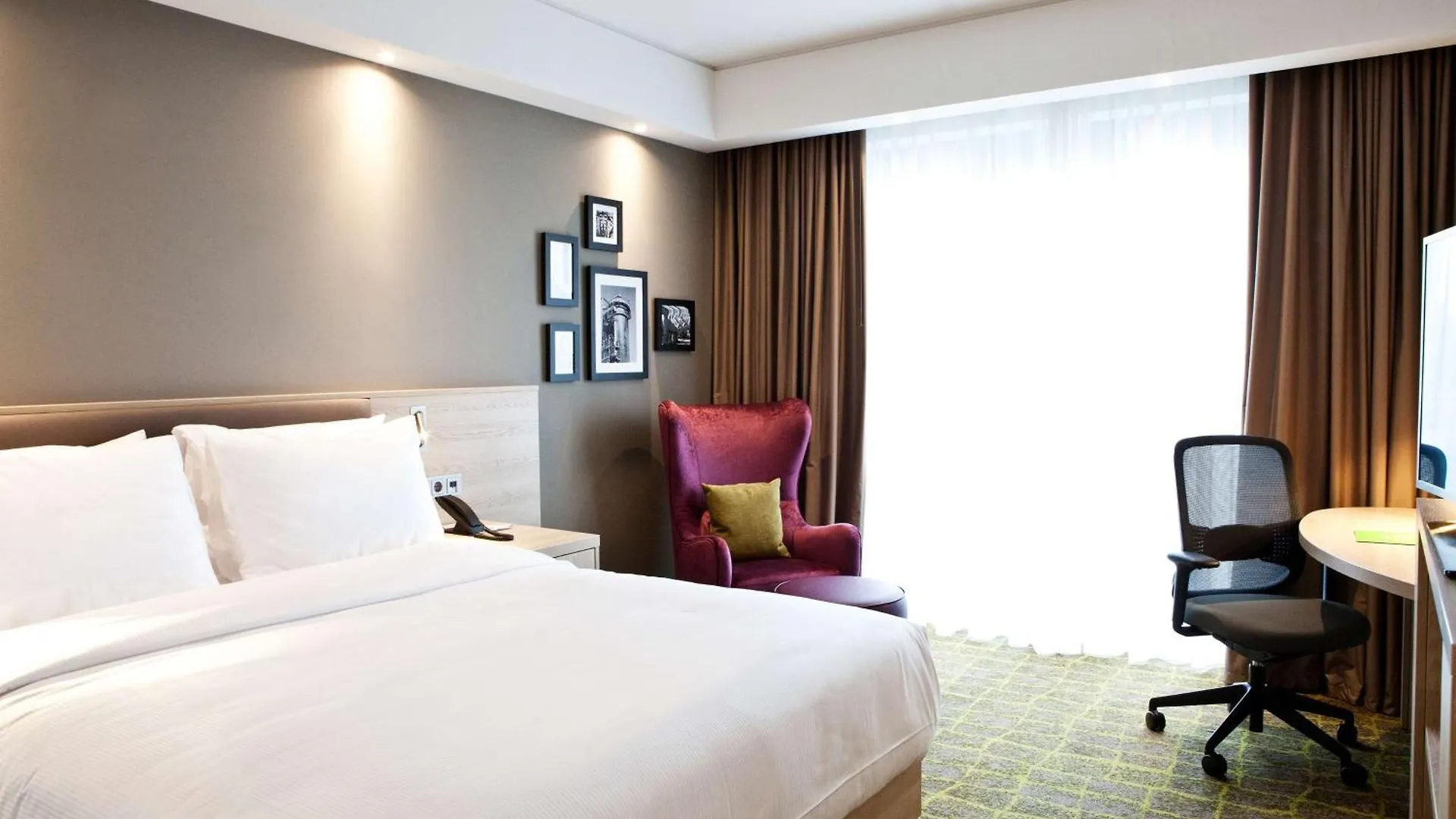 Hampton By Hilton Dortmund Phoenix See