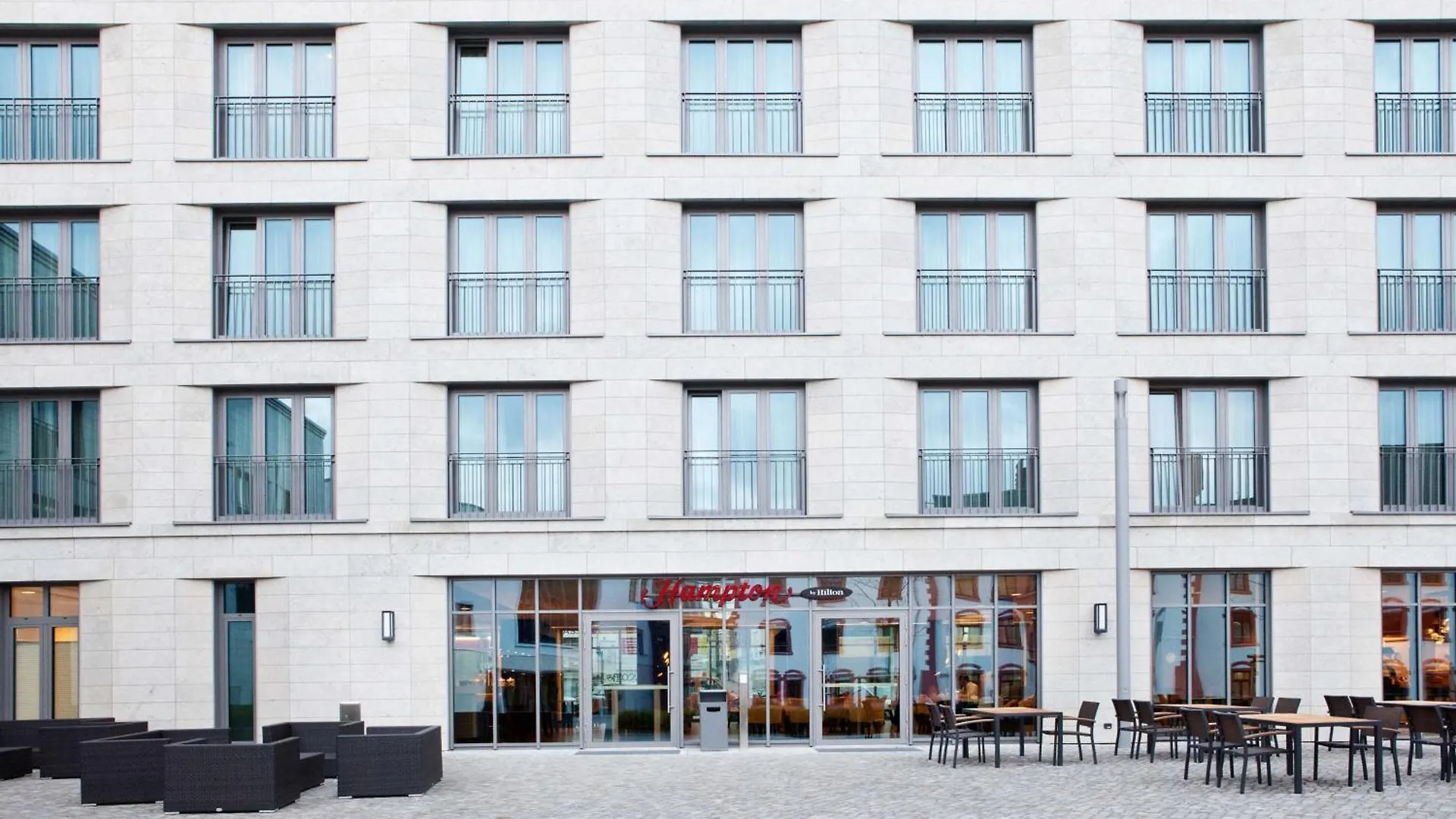 Hampton By Hilton Dortmund Phoenix See Germany